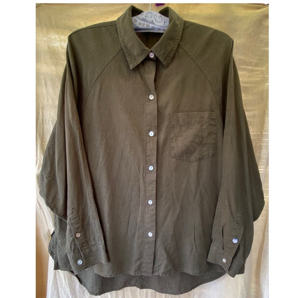 Aritzia Button Up - Picture 3 of 14